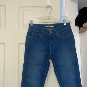 Skinny low waisted Levi’s jeans